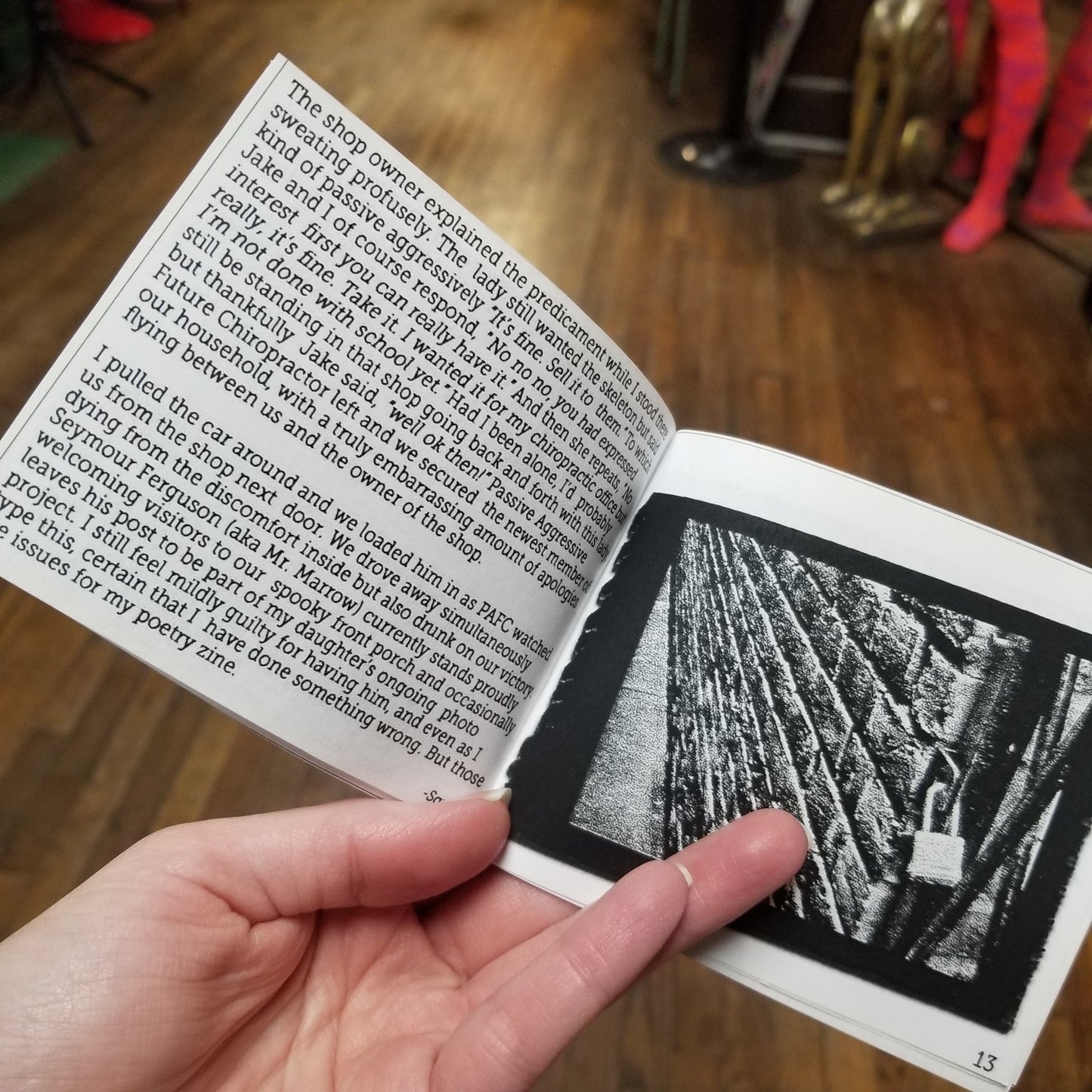 Aimless : A Photography/Story ZiNE Issue #1