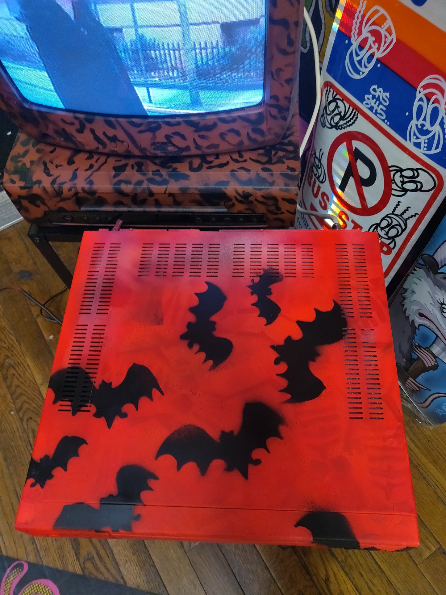 Bats! Custom Painted VCR by Taped Off TV (works, tested 8/29/25)