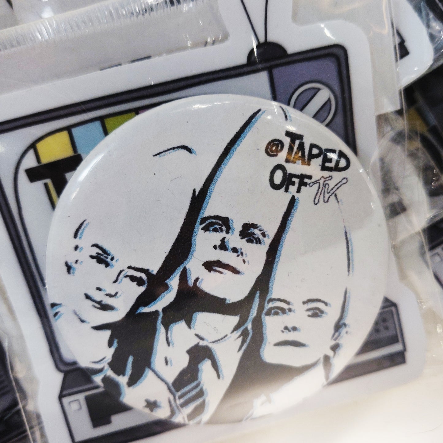 We Come From France stencil PIN