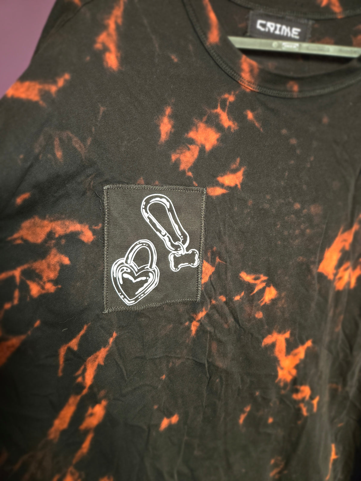 Carabiner and Lock T-SHiRT 3X