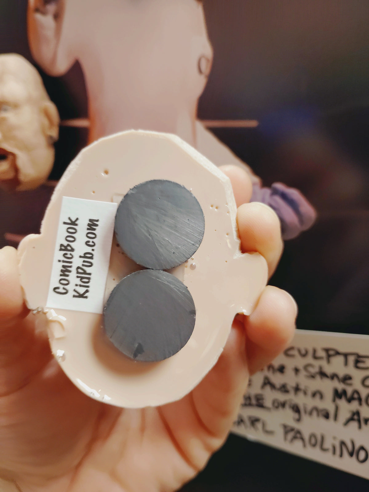 Celebrity Death Match Hand-sculpted MAGNET Collectible from original puppet master Carl Paolino!