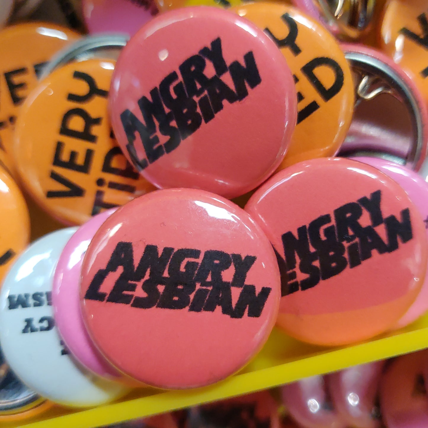 Angry Lesbian 1" PiN