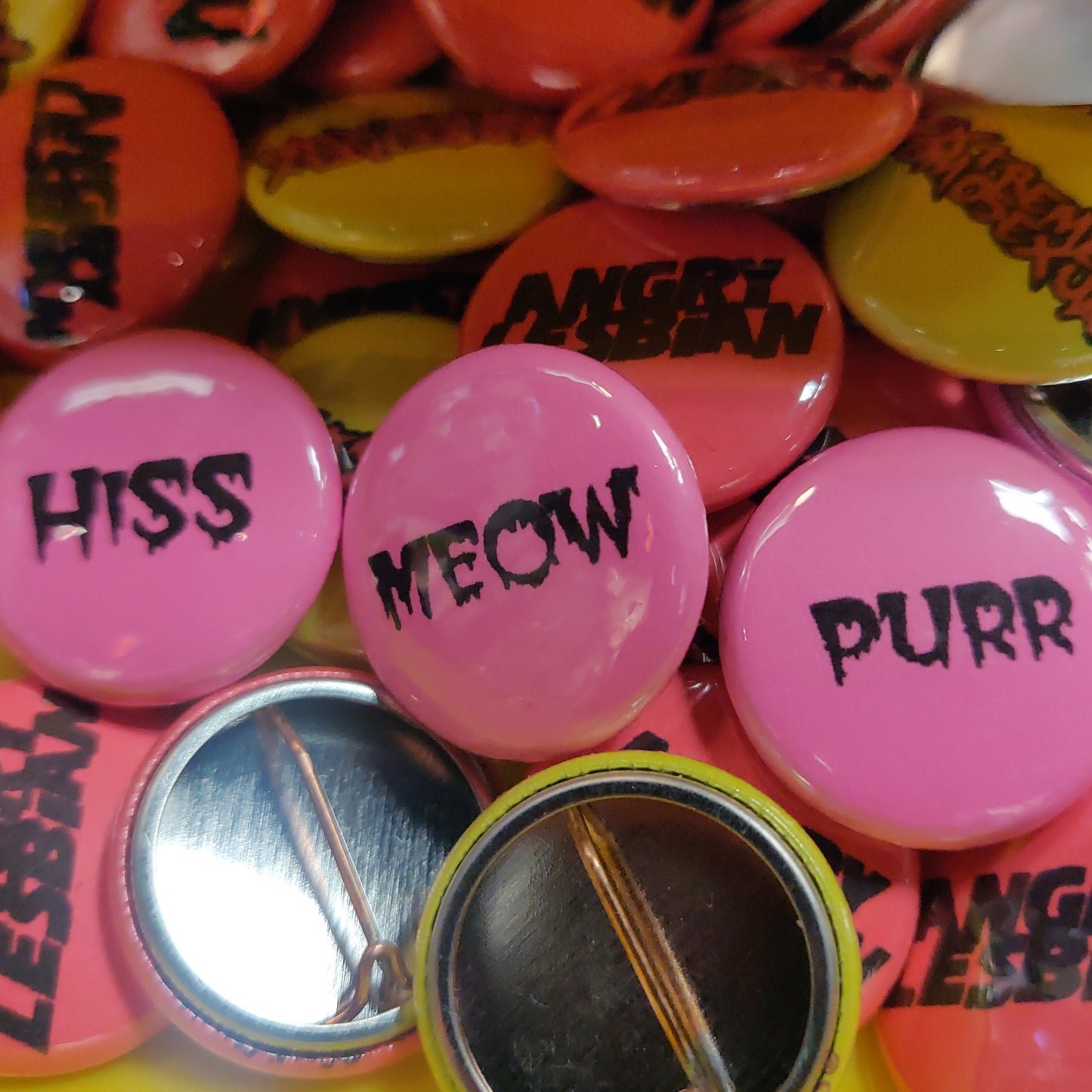 Hiss Meow Purr 1" PiNs