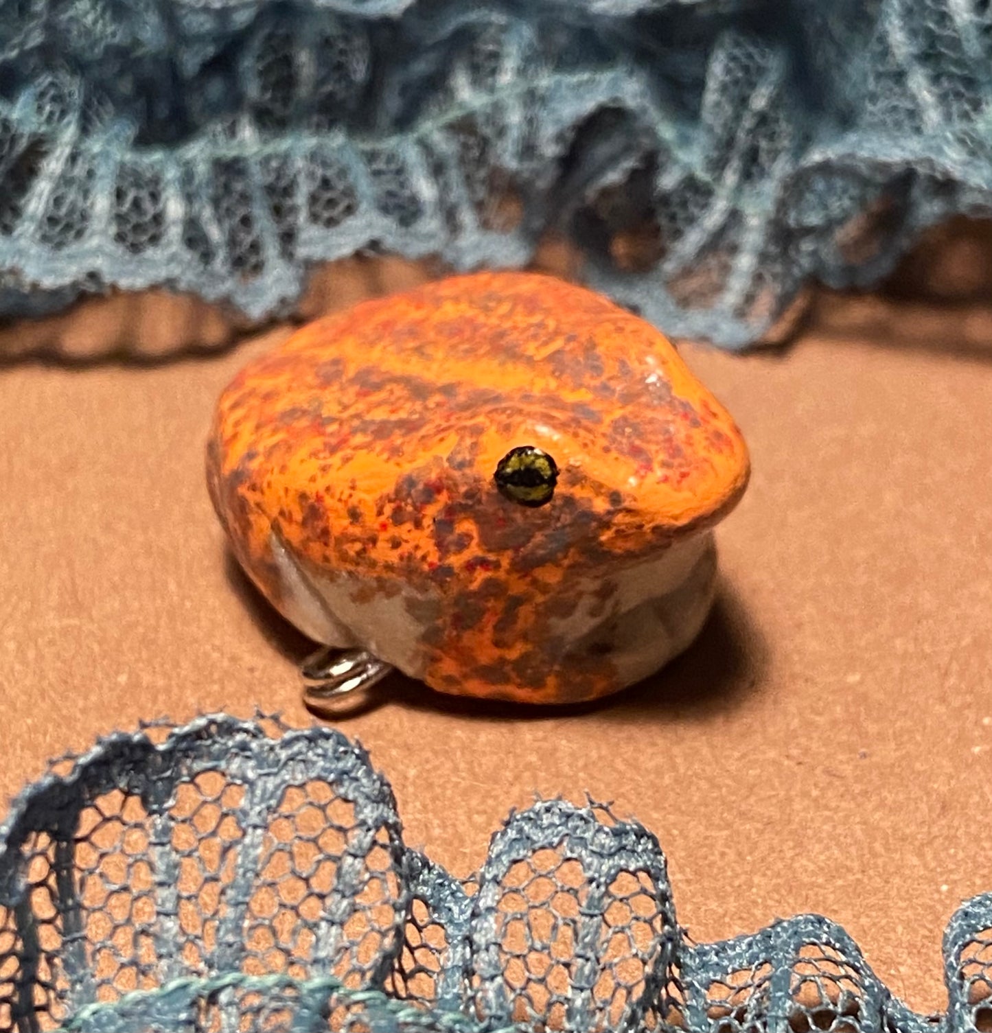 Hand-painted Frog HAT PiNs