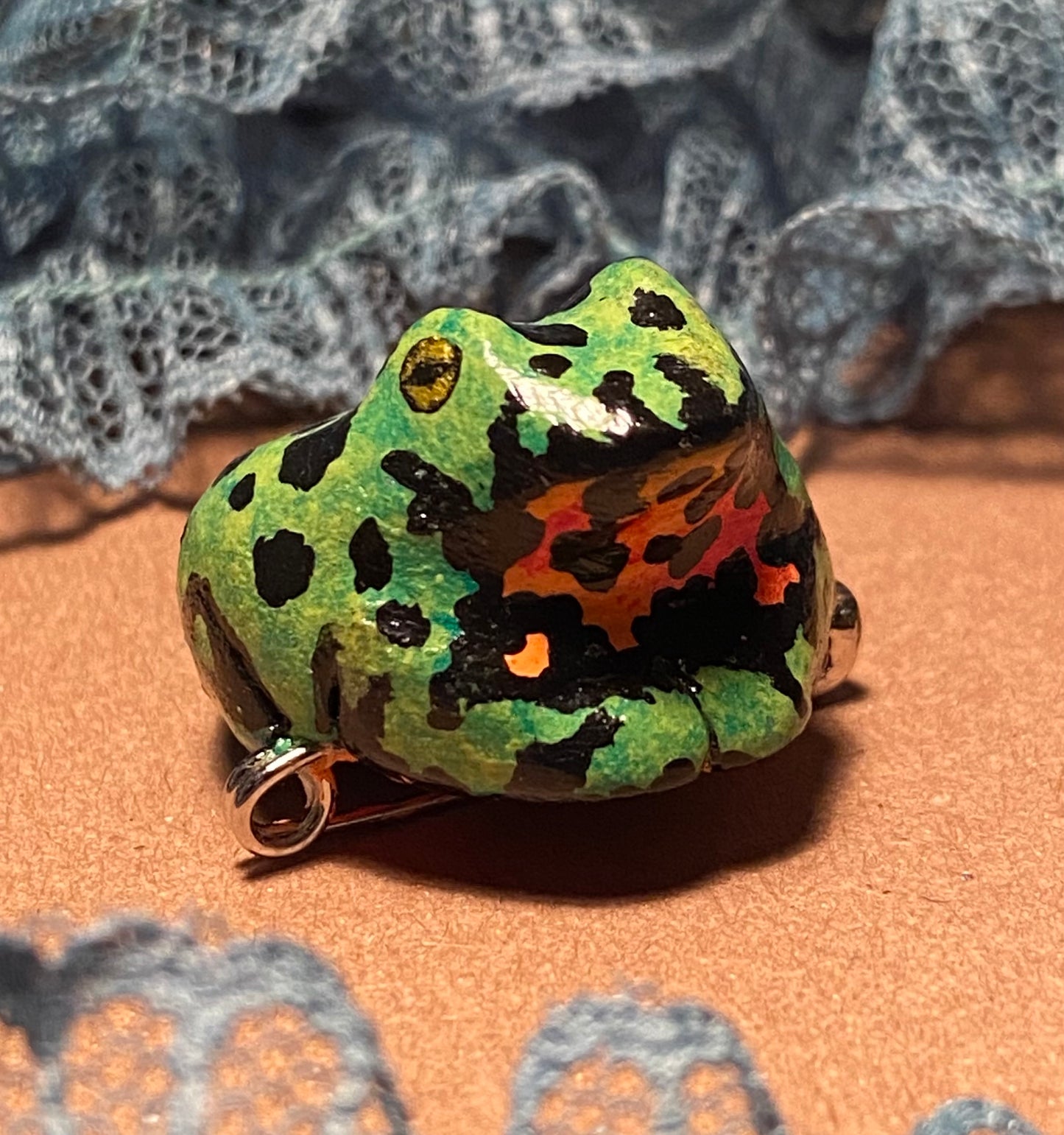 Hand-painted Frog HAT PiNs