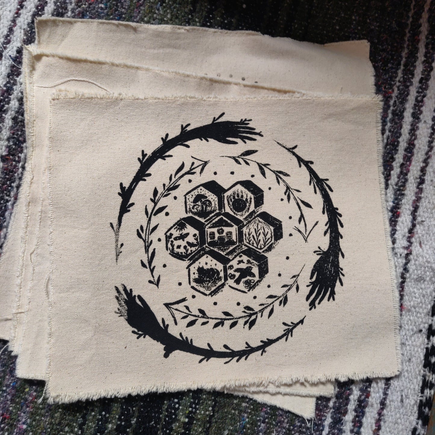 Hive Hands PATCH