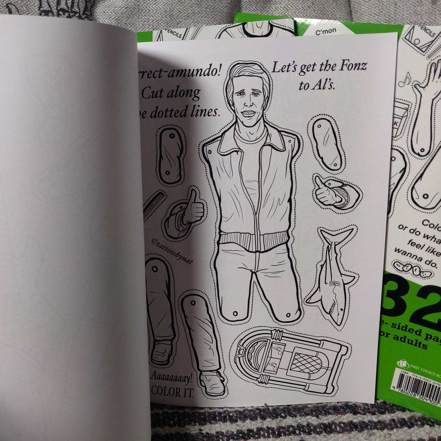 Heartthrob : Paper Doll COLORiNG BOOK for Adult Children