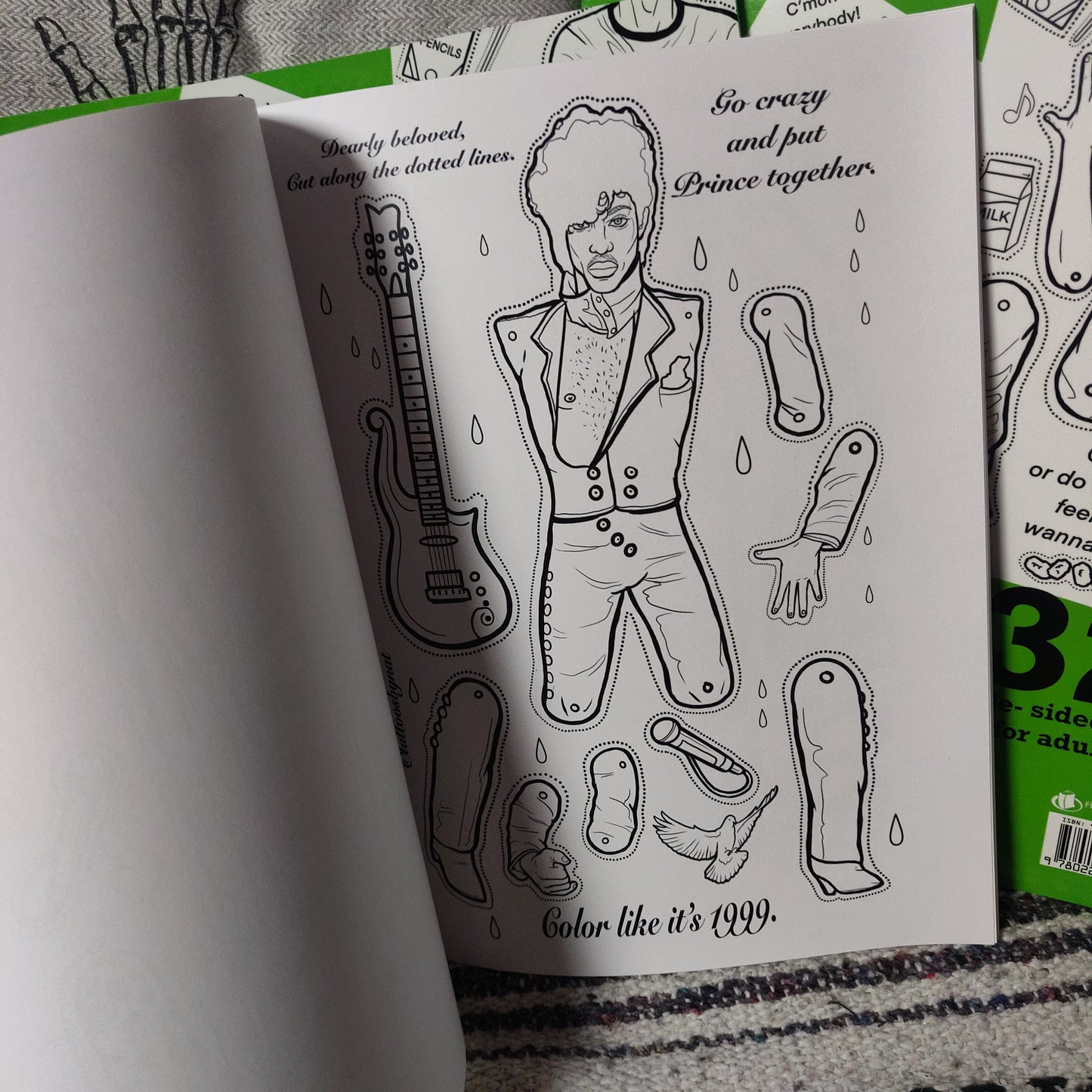 Heartthrob : Paper Doll COLORiNG BOOK for Adult Children