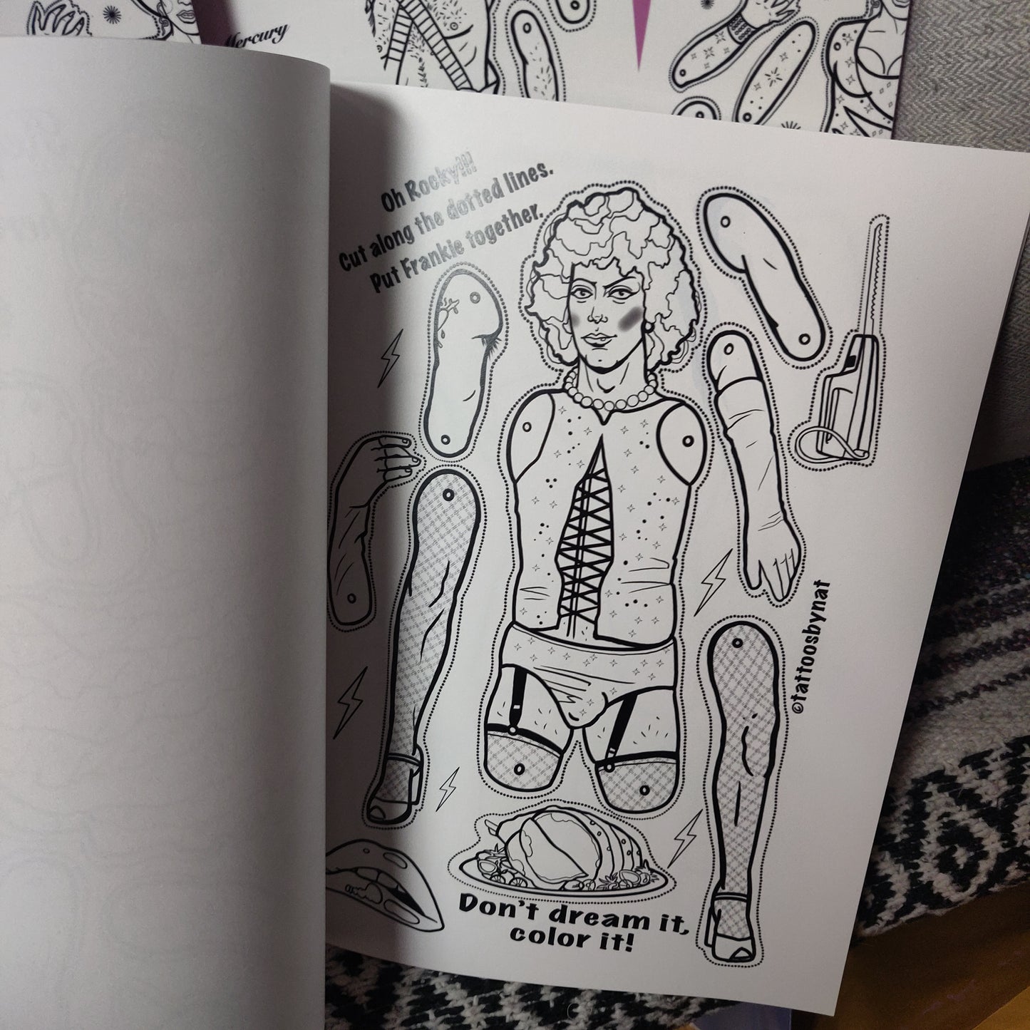 Not Mainstream : Paper Doll COLORiNG BOOK for Adult Children