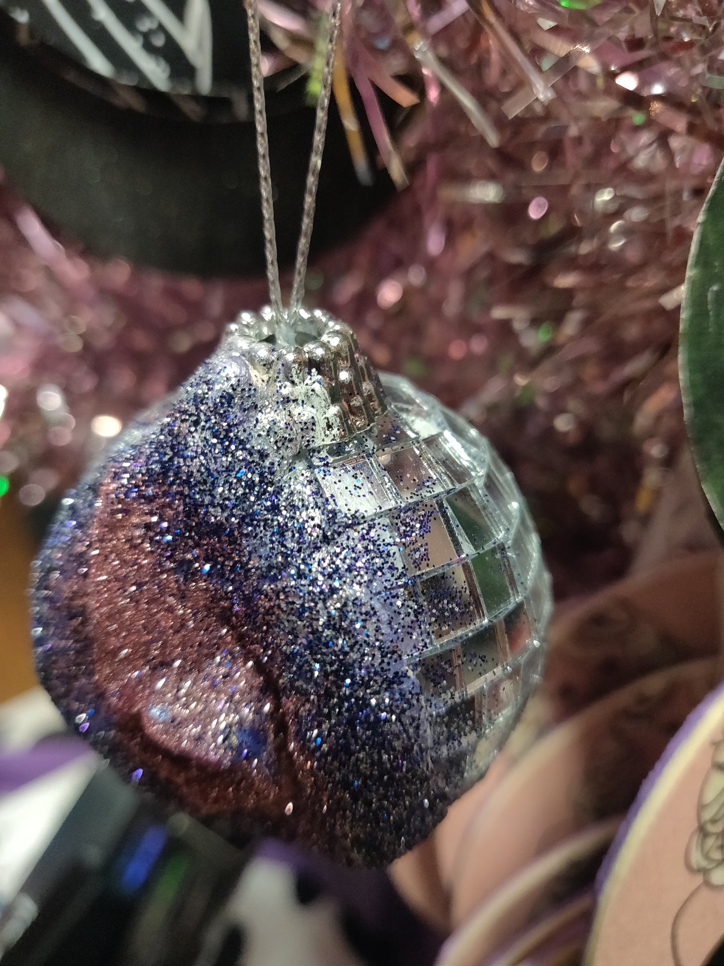 Disco Vulva ORNAMENTs by Kyra