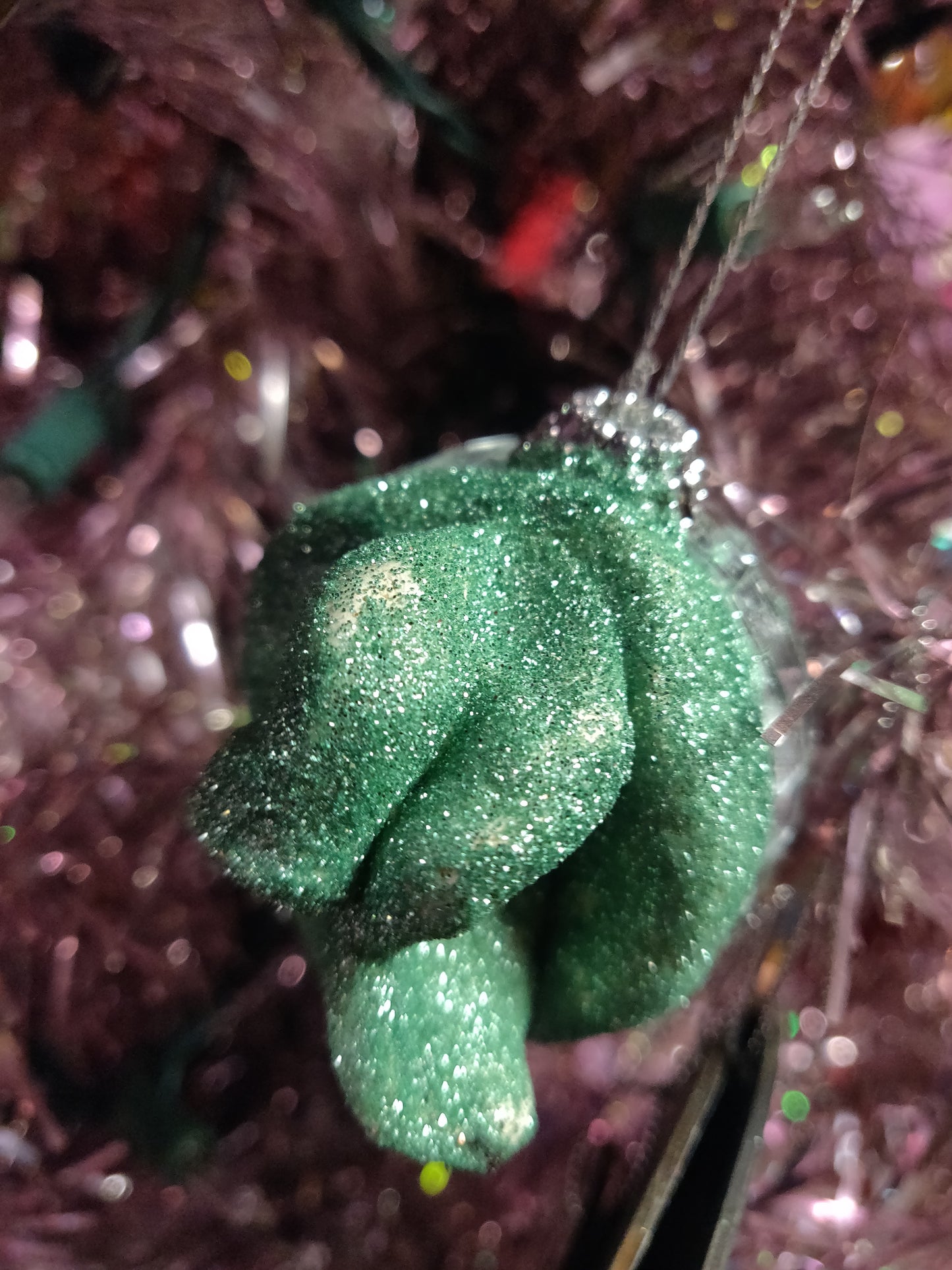 Disco Vulva ORNAMENTs by Kyra