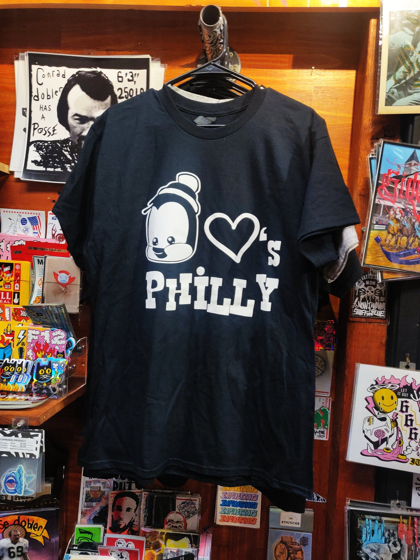 Chilly Willy Loves Philly T-SHiRT