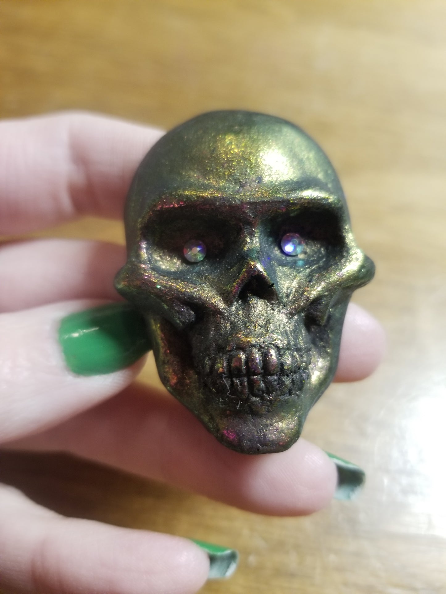 Skeleton Skull Hand-Sculpted Lapel PiNS / BROOCH