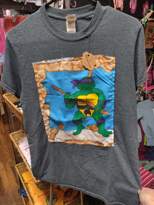Ninja Turtles T-SHIRT w/ Vintage Fabric