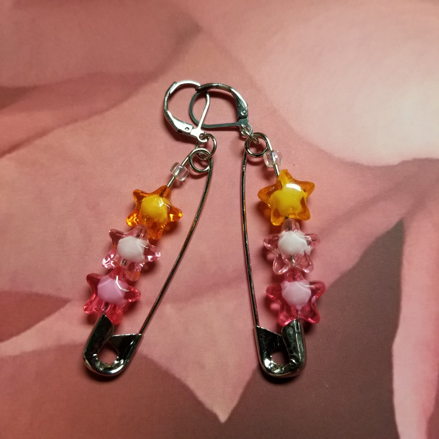 Assorted Queer Pride Safety Pin EARRiNGS