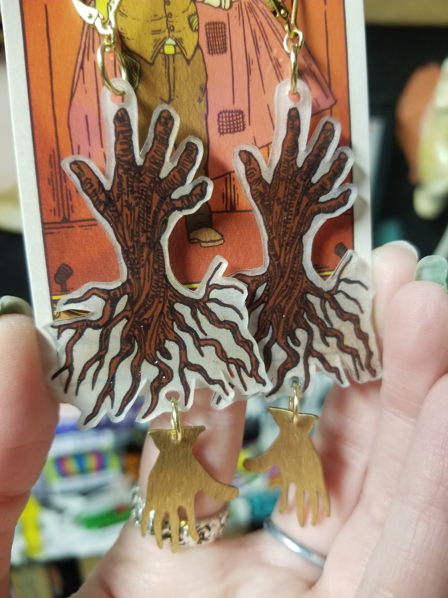 Reach for the Roots EARRINGS by ThEm's