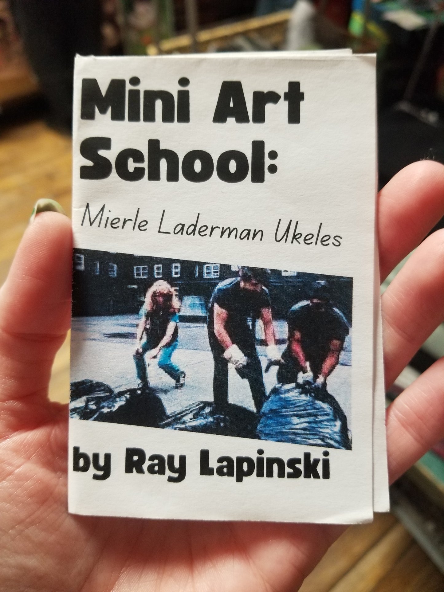 Mini Art School: Mierle Laderman Ukeles ZiNE