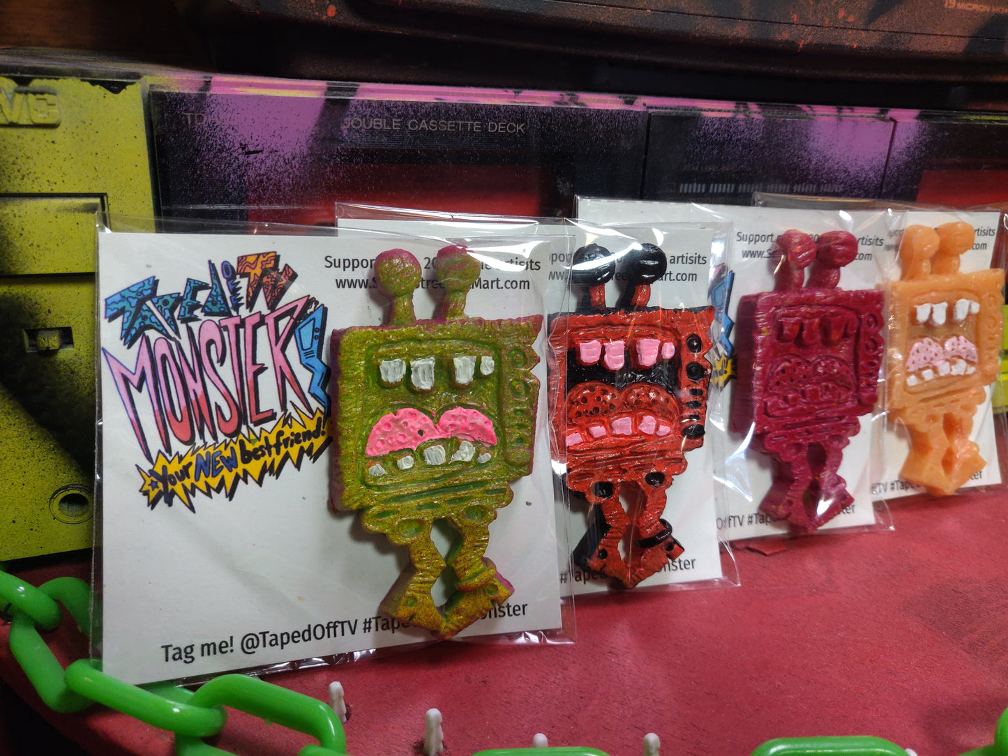 ~ Taped Off TV Monster Pals ~ Series 01, Version 01