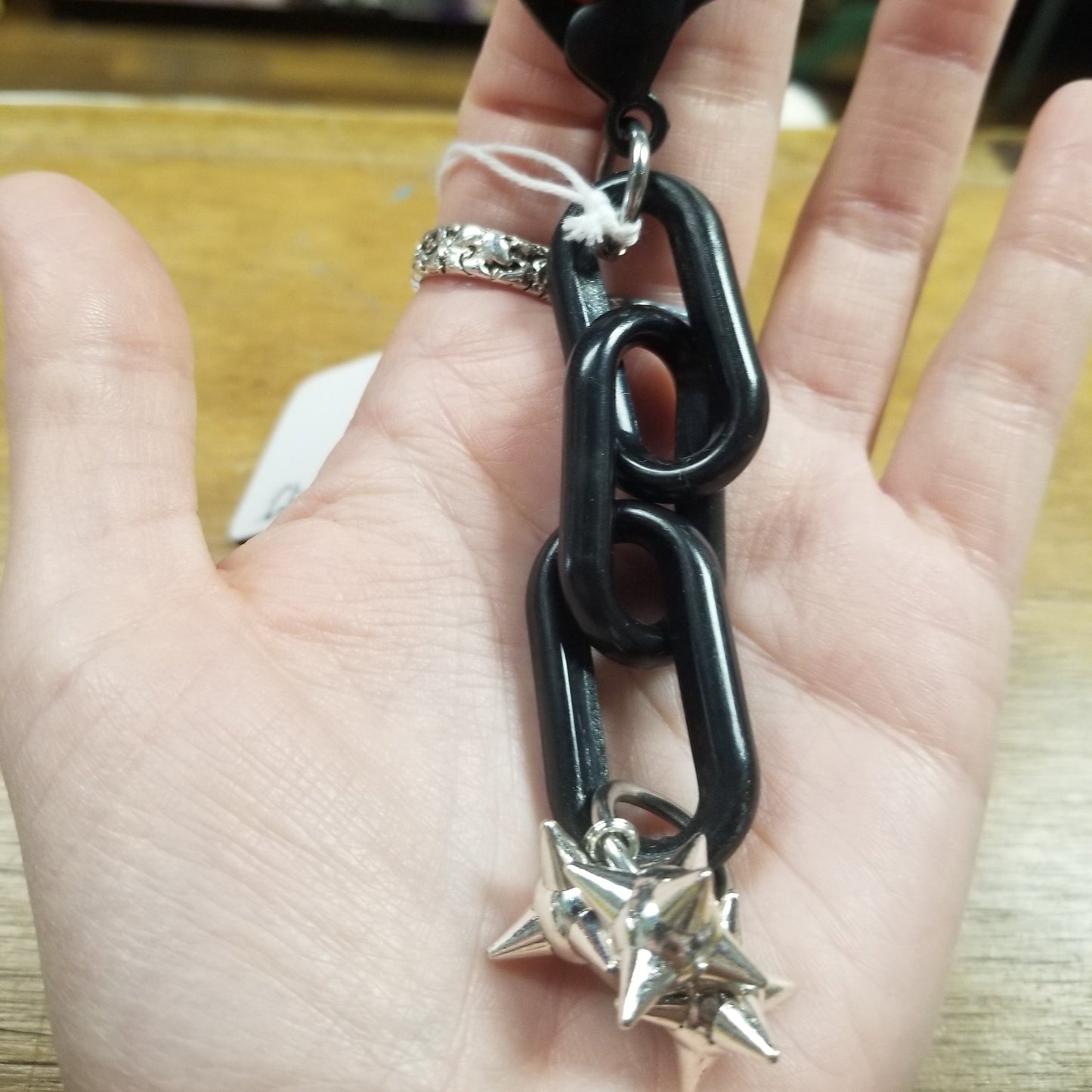 2-in-1 Black Mace CLiP CHAiN by Starly Art Studio