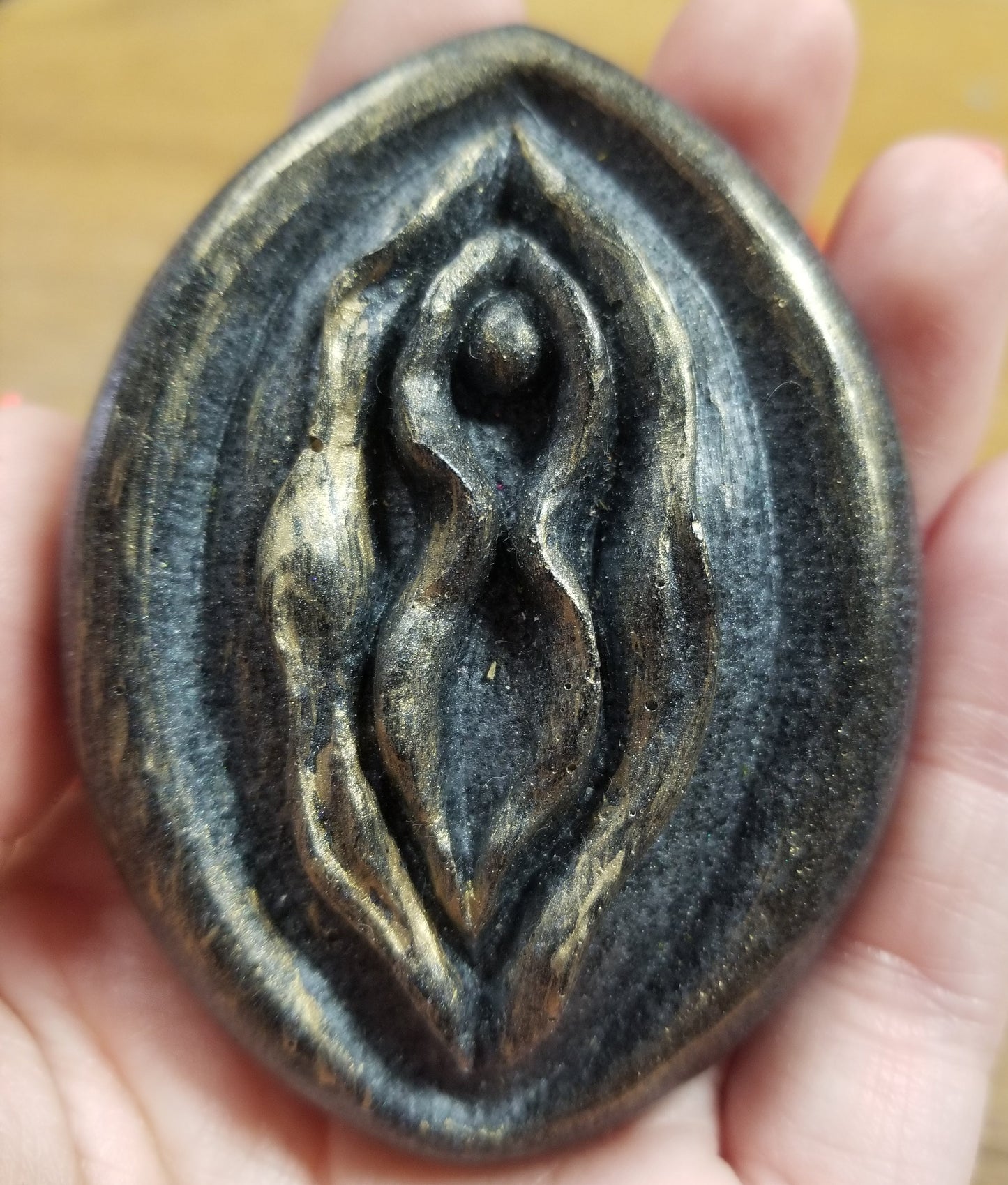Vulva BROOCH / LARGE PiN by VULVAR Productions