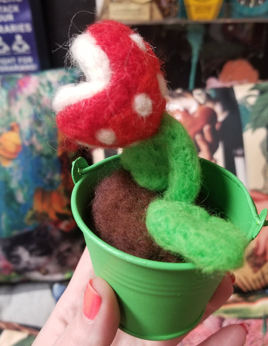 Felted Plumber Plants by @draculadco