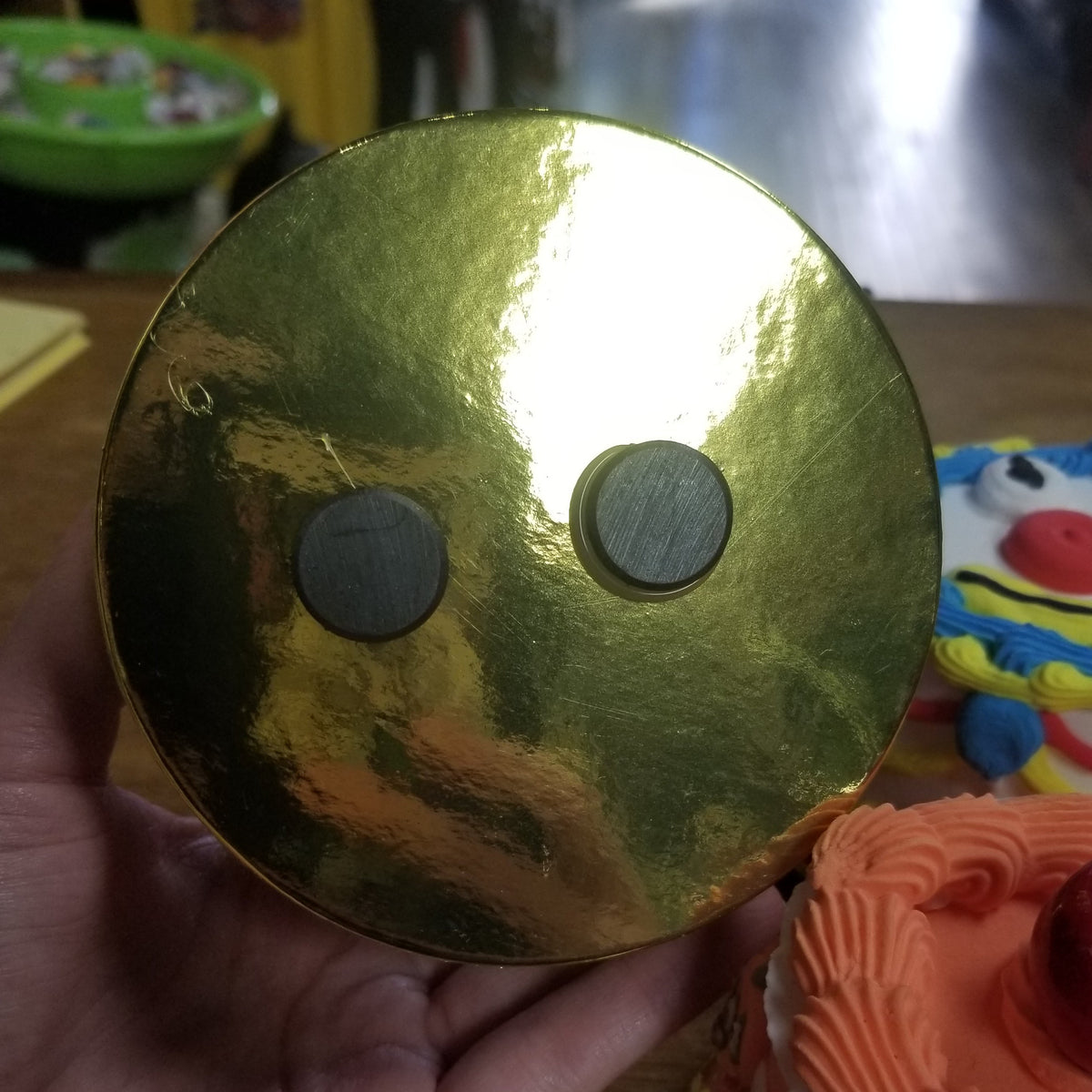 Fake Cake MAGNET