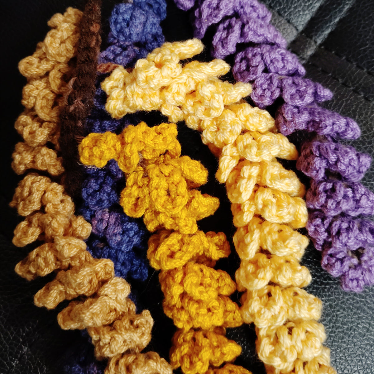 Crochet Wisteria Garland Vertical