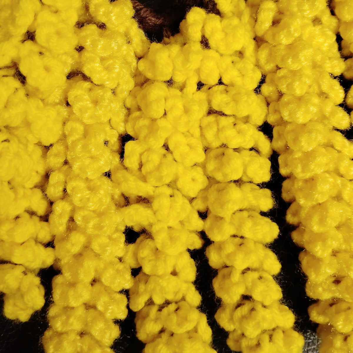 Crochet Wisteria Garland Horizontal