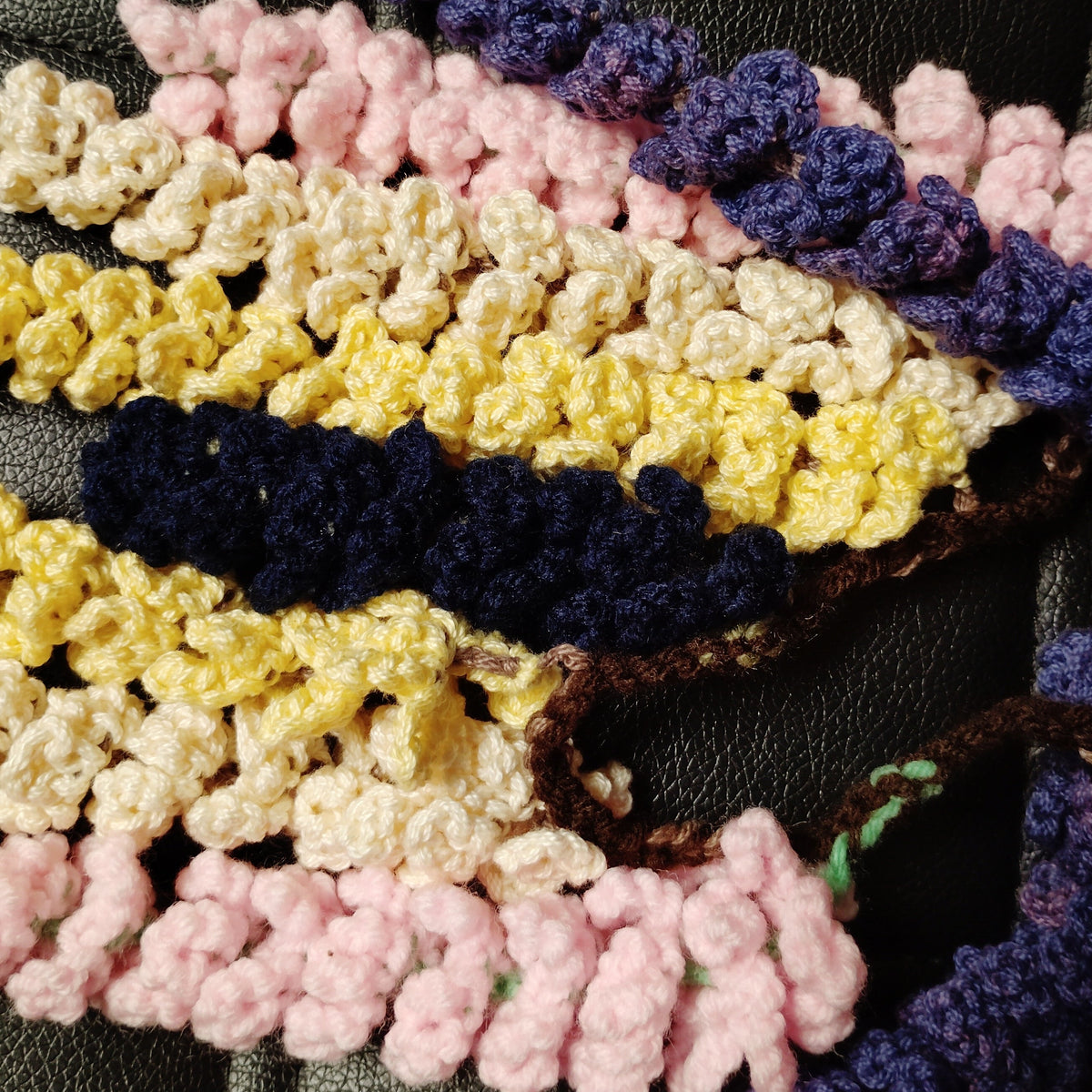 Crochet Wisteria Garland Horizontal