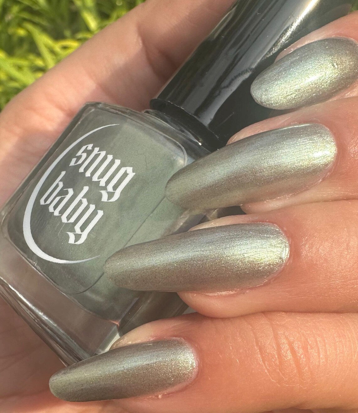 Pay Euro, Dollar, Yen, Won, blah blah NAiL POLiSH