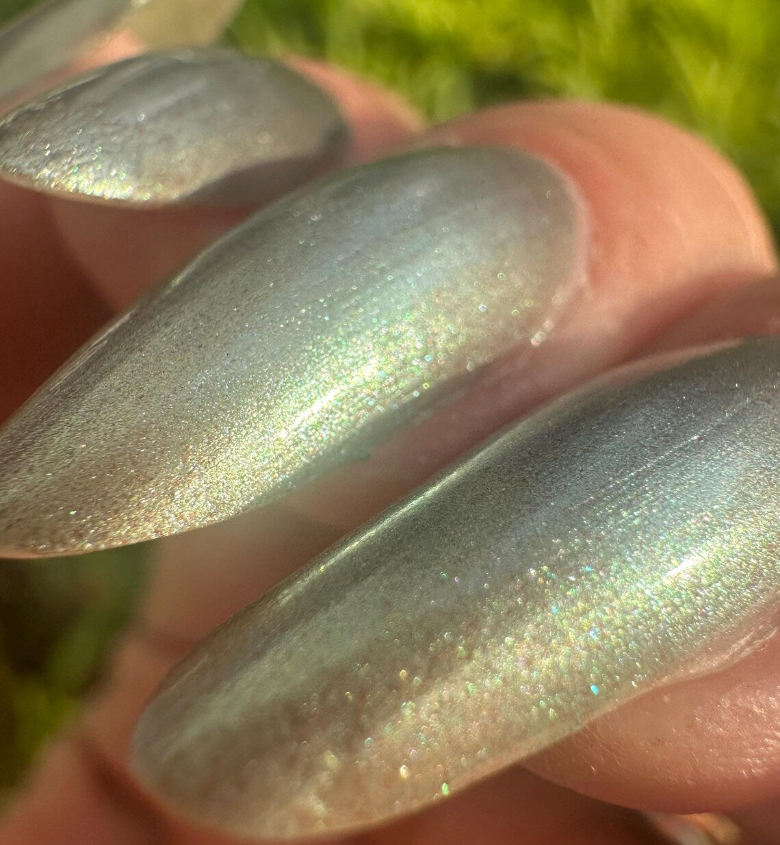 Pay Euro, Dollar, Yen, Won, blah blah NAiL POLiSH