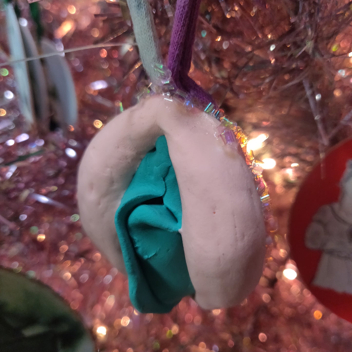 Cute Vulva ORNAMENTs by Kyra