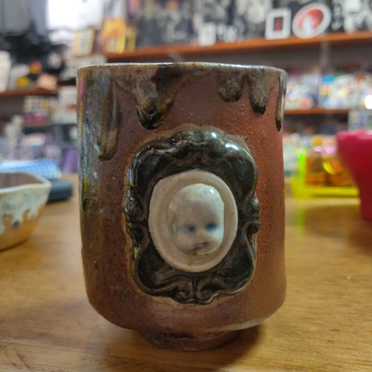 Pedestal Framed Beeb Ceramic CUP / VESSEL by The Ceramery