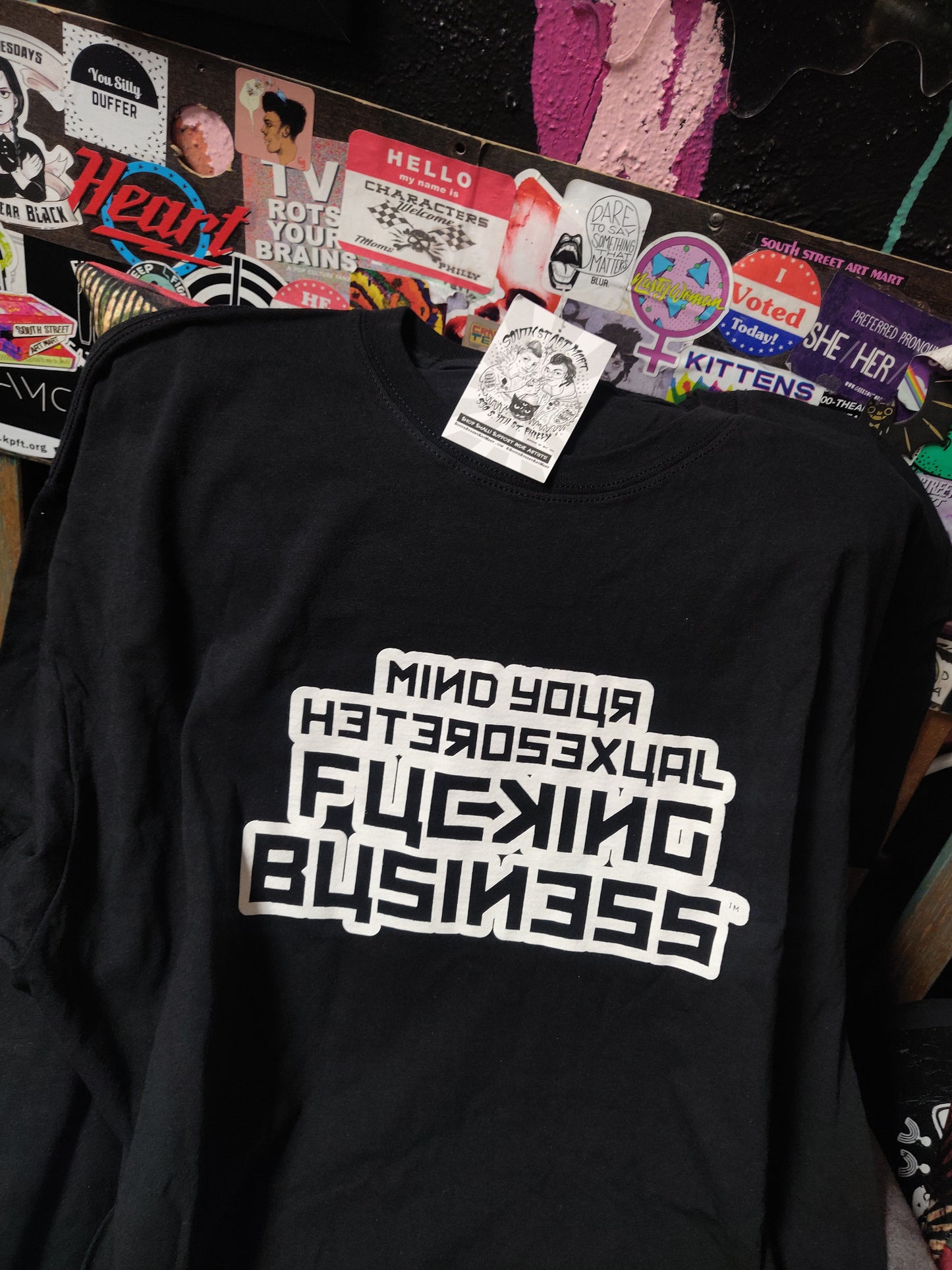 Mind Your Heterosexual Fucking Business T-SHiRT