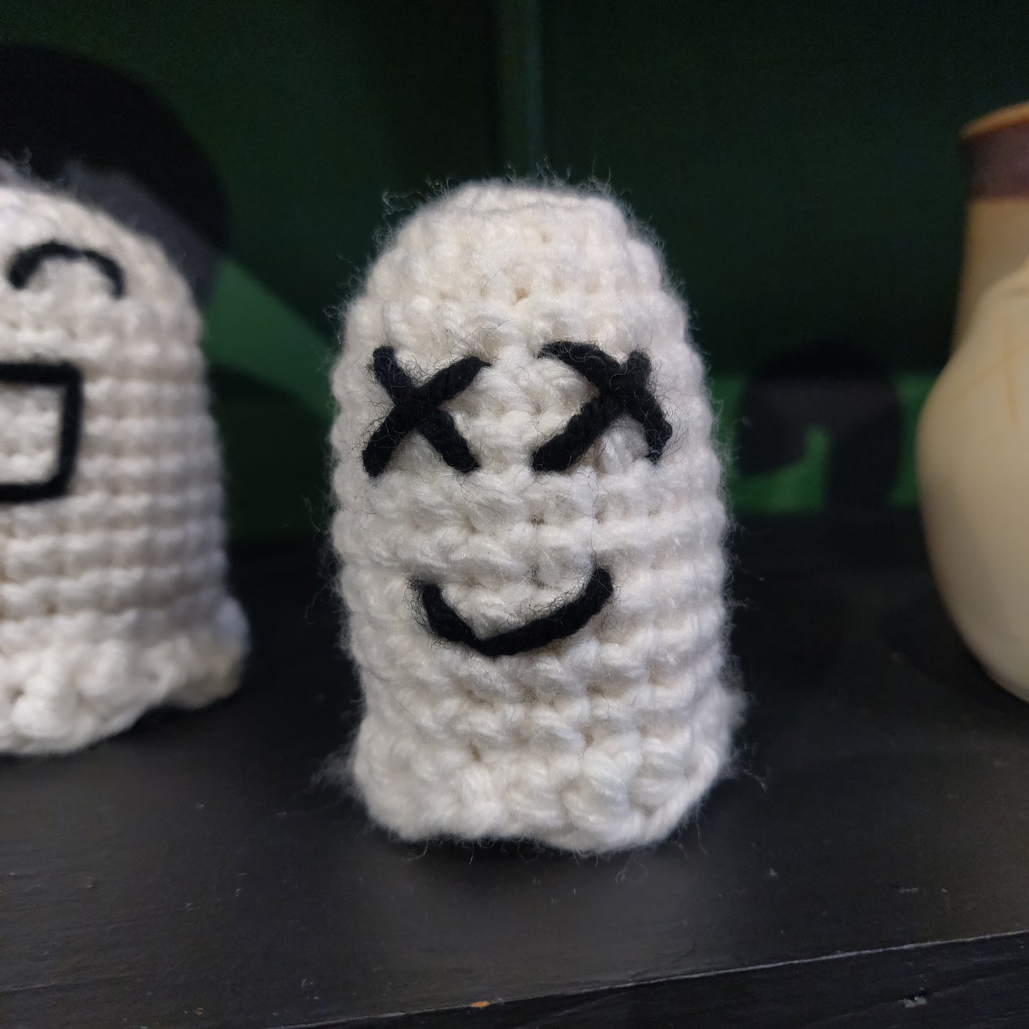 'Lil Crocheted Ghosts