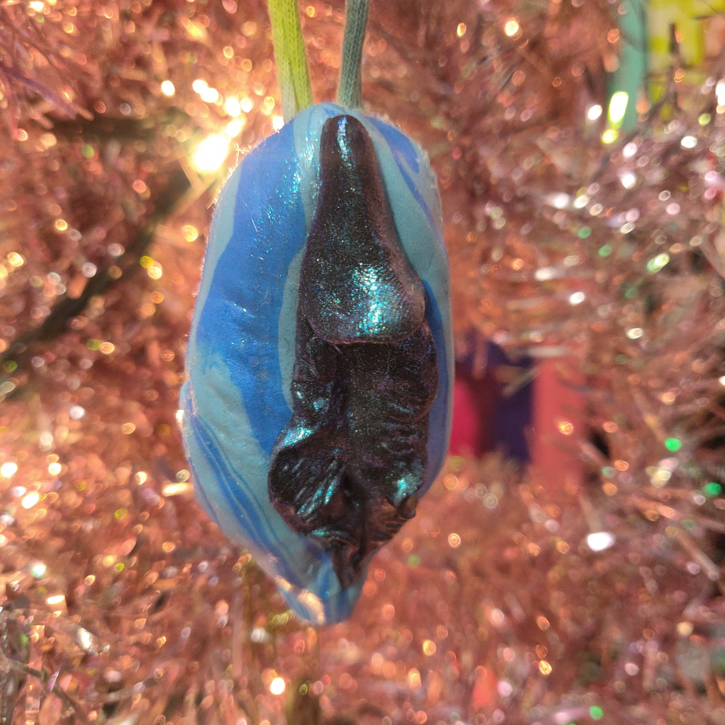 Cute Vulva ORNAMENTs by Kyra