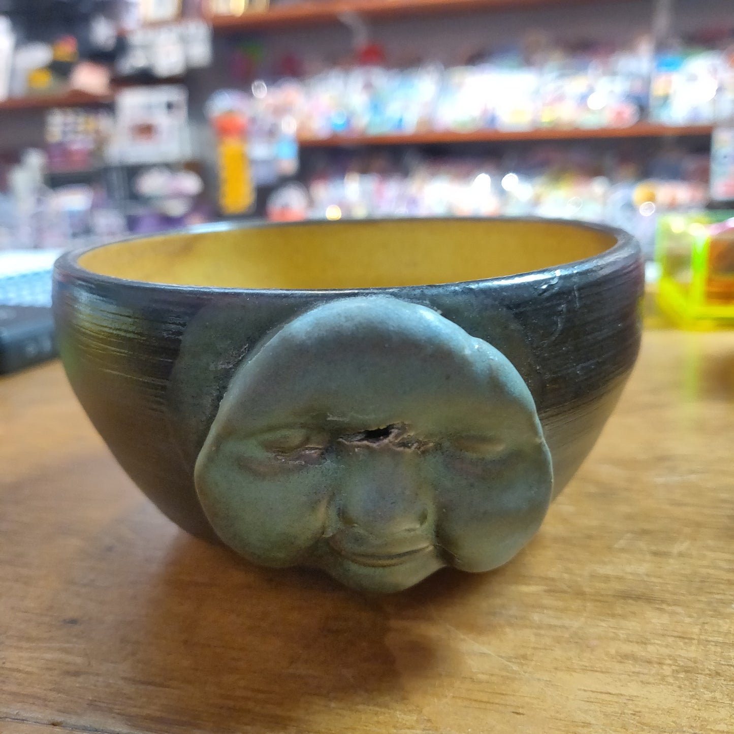 Beeb Face BOWL by The Ceramery