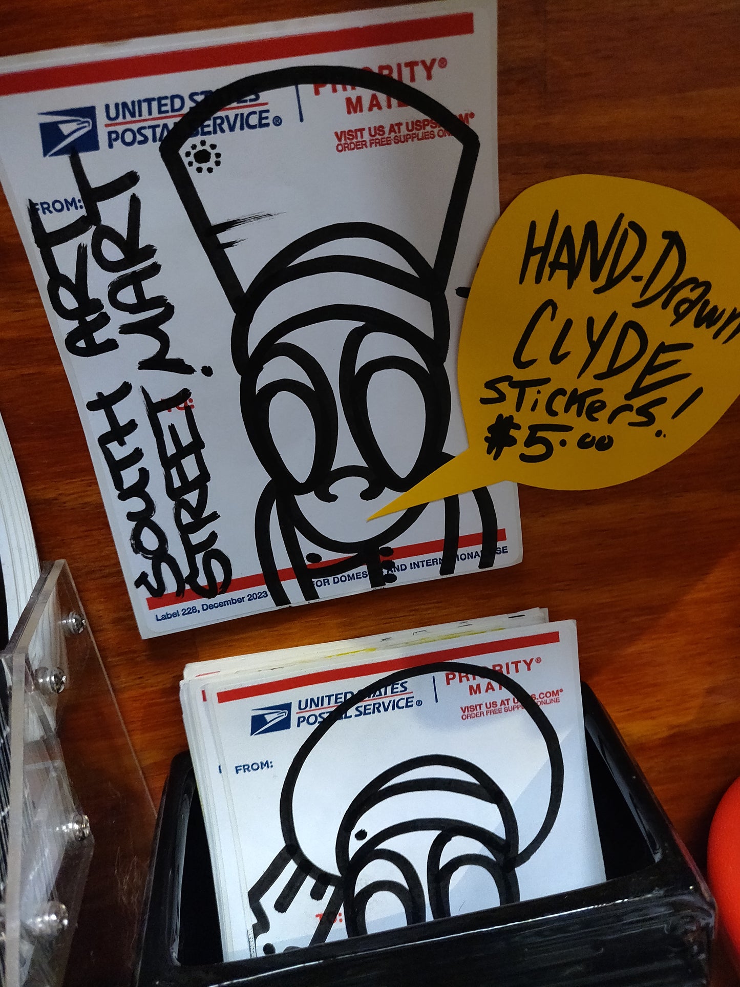 Assorted black and white Clyde Hand-drawn 228 STiCKERS