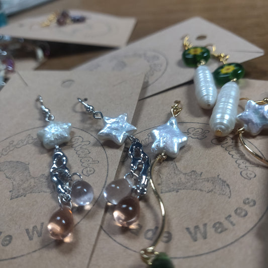 Freshwater Pearls EARRiNGS by Lavish-Li Made