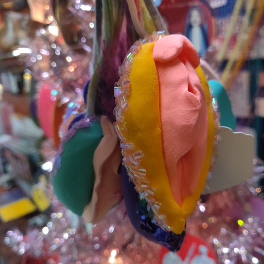 Cute Vulva ORNAMENTs by Kyra