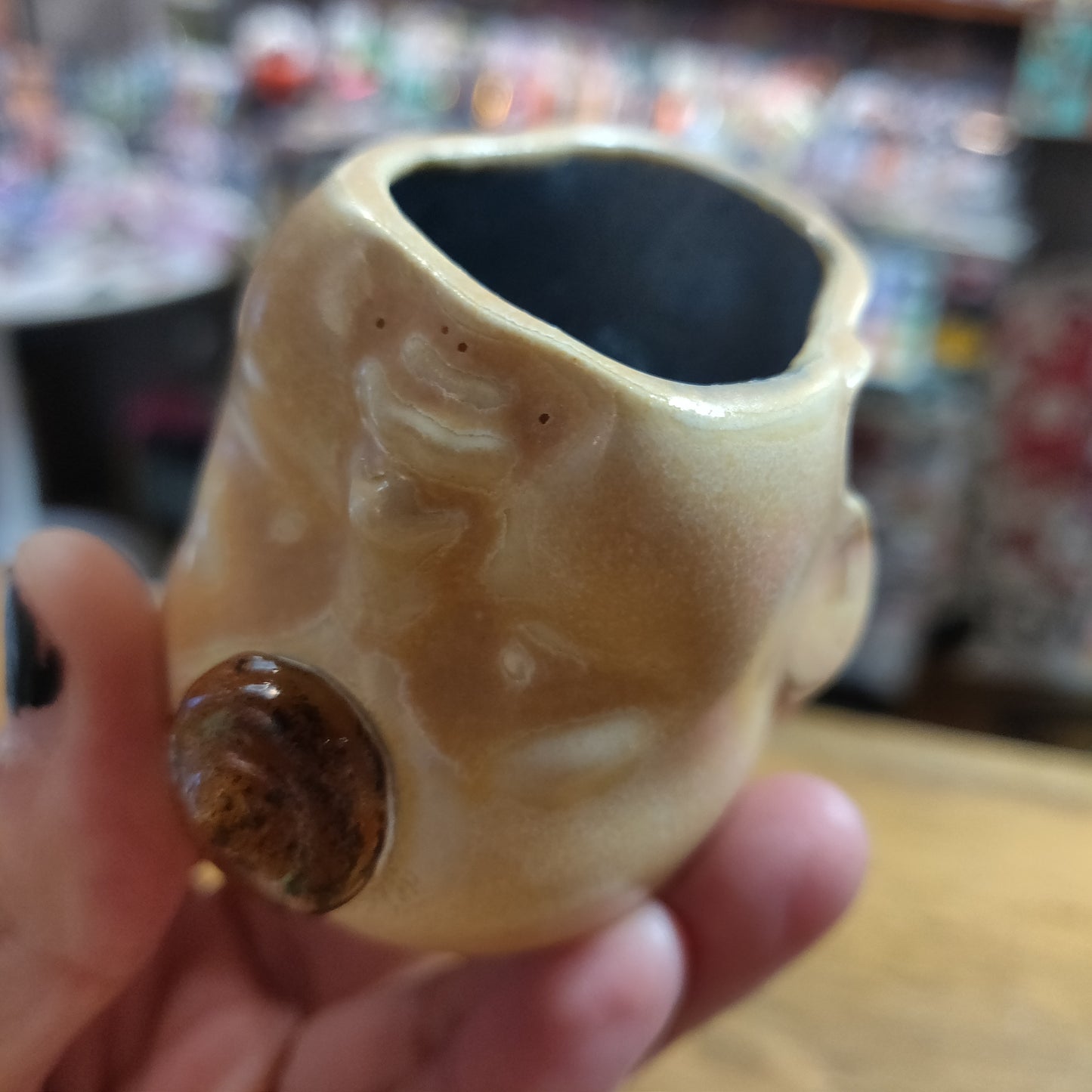 Small Snail Head Ceramic Beeb CUP